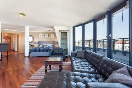The Danziger, 2 unique roof top units in PrenzlauerBerg, group & family friendly, from 2 up to 7 Guests