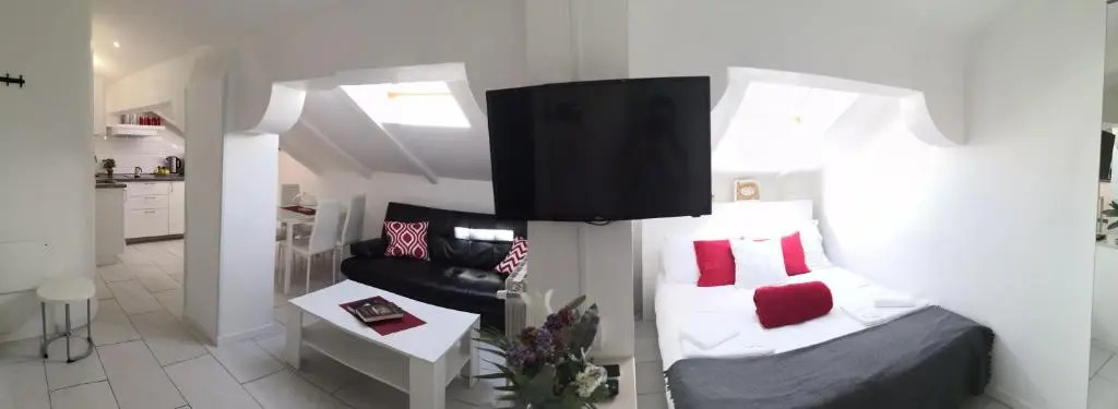 4 Tourist House Apartment Centre Bologna