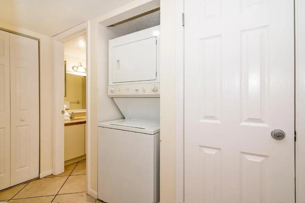 Shorewalk 2 Bedroom 2 Bathroom Near IMG And Bradenton Beach