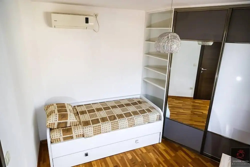 Apartment Status 1