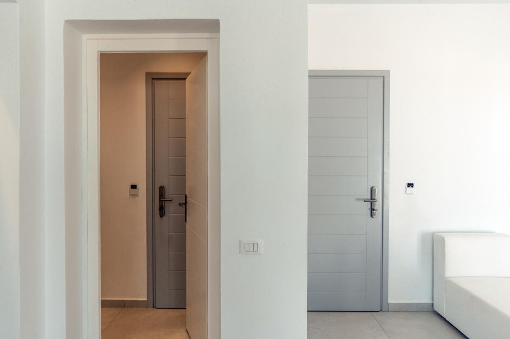 Oikos Santorini Living Concept