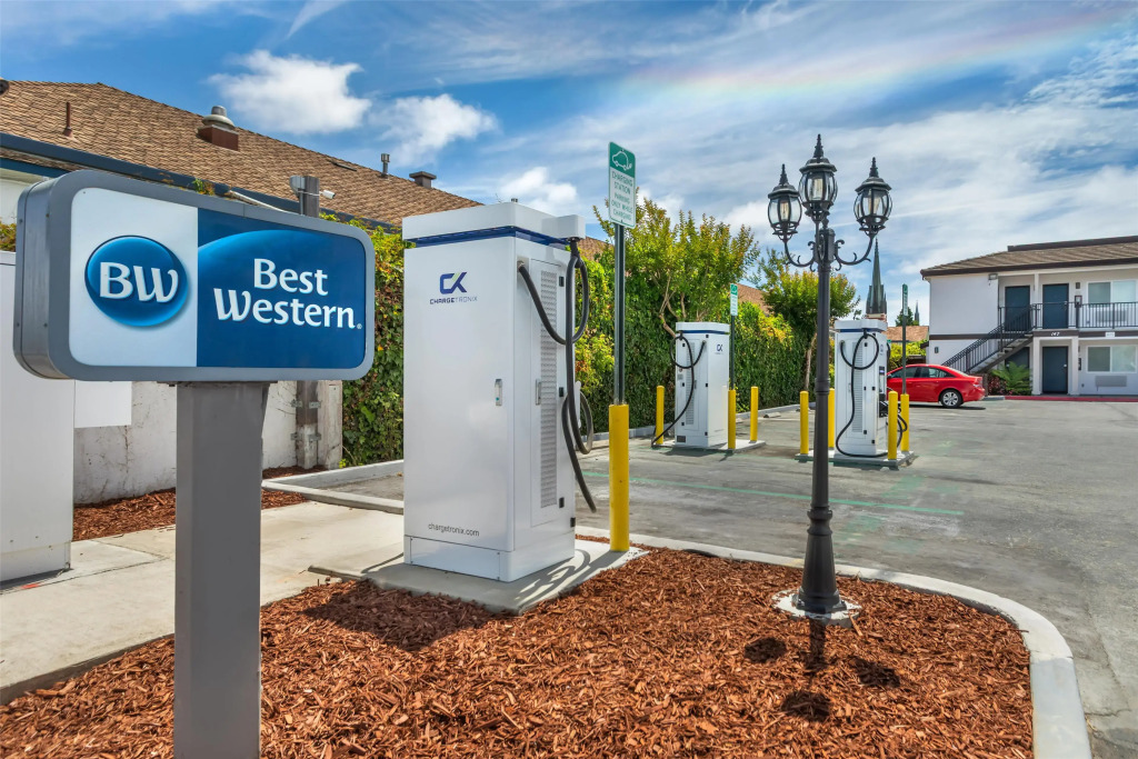 Best Western Rose Garden Inn