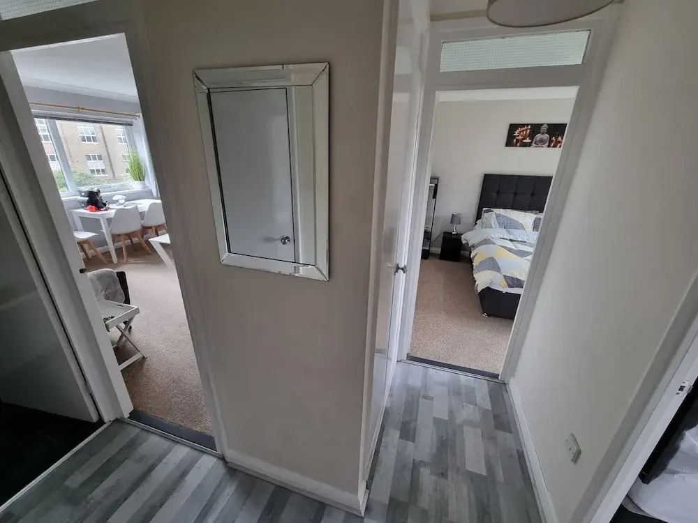 360 Serviced Accommodations - Swan Path Retreat - 2 Bedroom Apartment