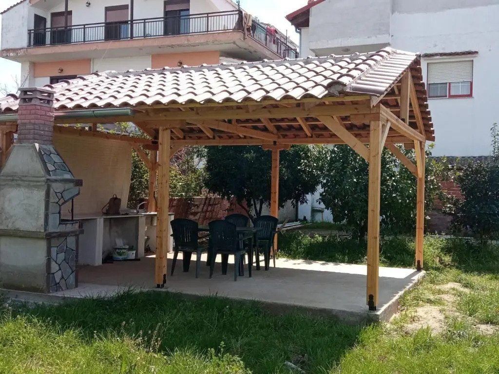 Elea House
