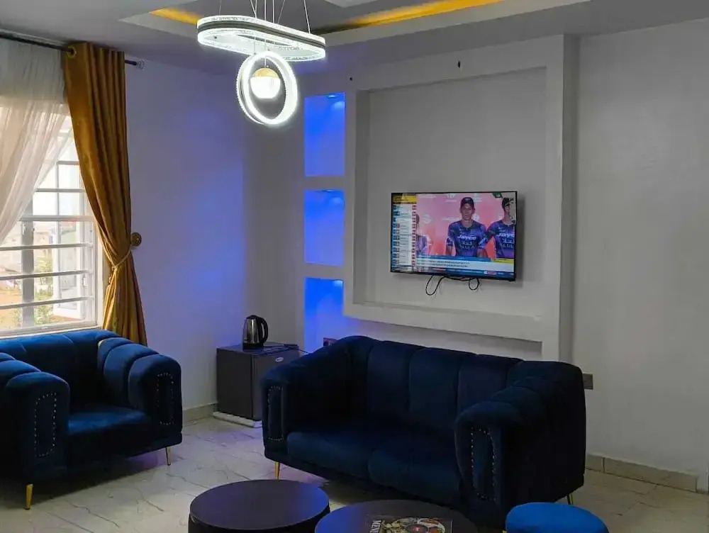 Ivy Hotel Epe