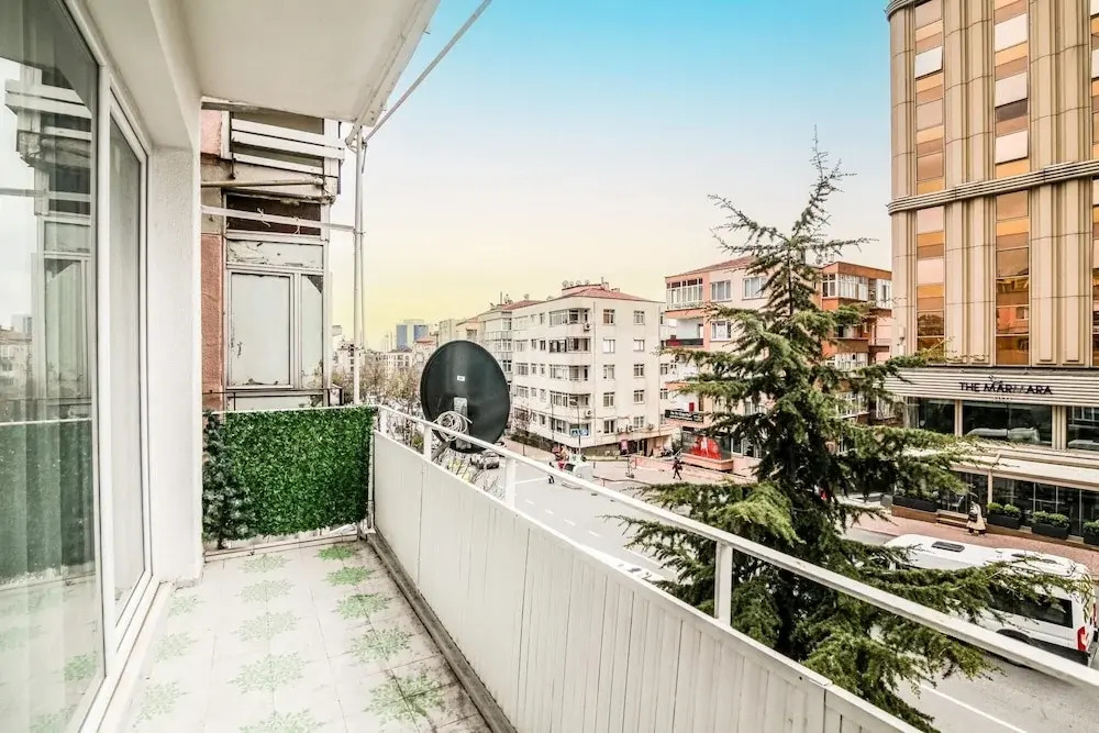 Fully Furnished Cozy Flat in the Heart of Sisli
