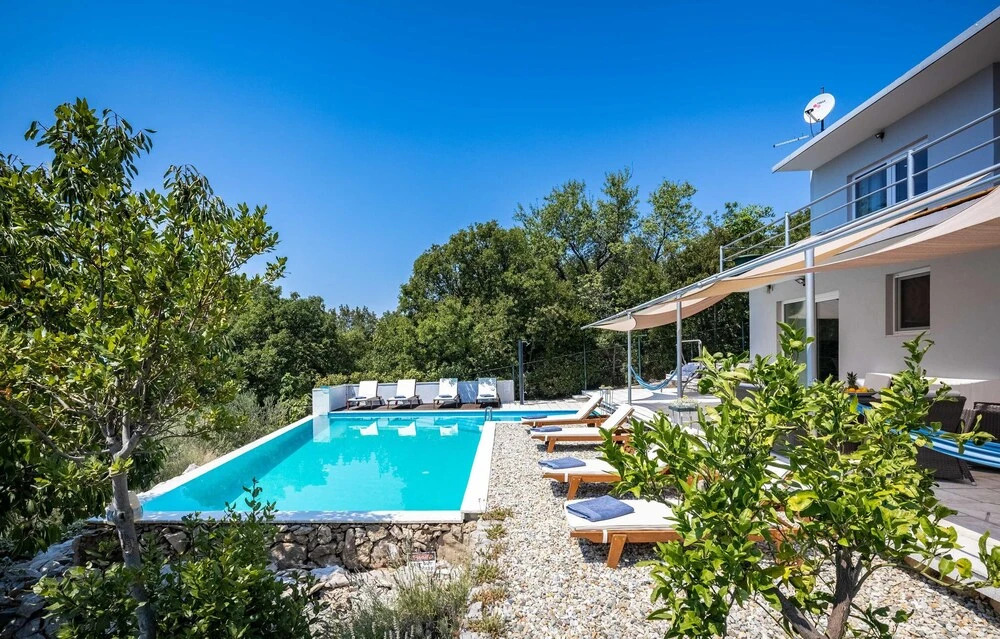 Nice Home in Crikvenica With 4 Bedrooms, Outdoor Swimming Pool and Heated Swimming Pool