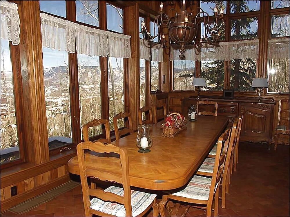 Large Family  On Adams Avenue - Ski In/out 5 Bedroom Home by RedAwning