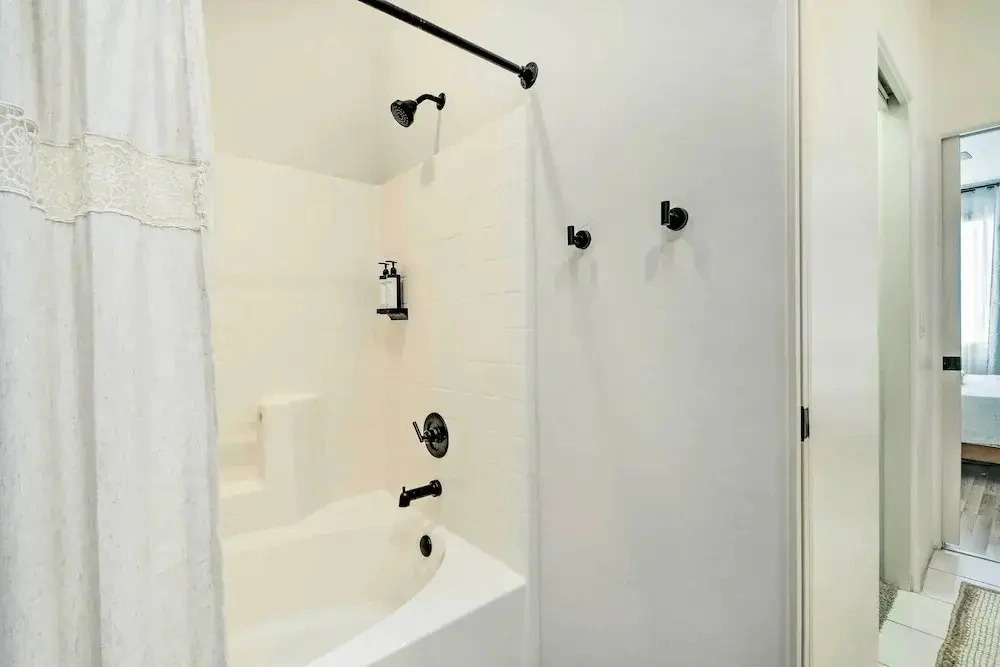 Pool Access: Mountain-view Condo in Fountain Hills