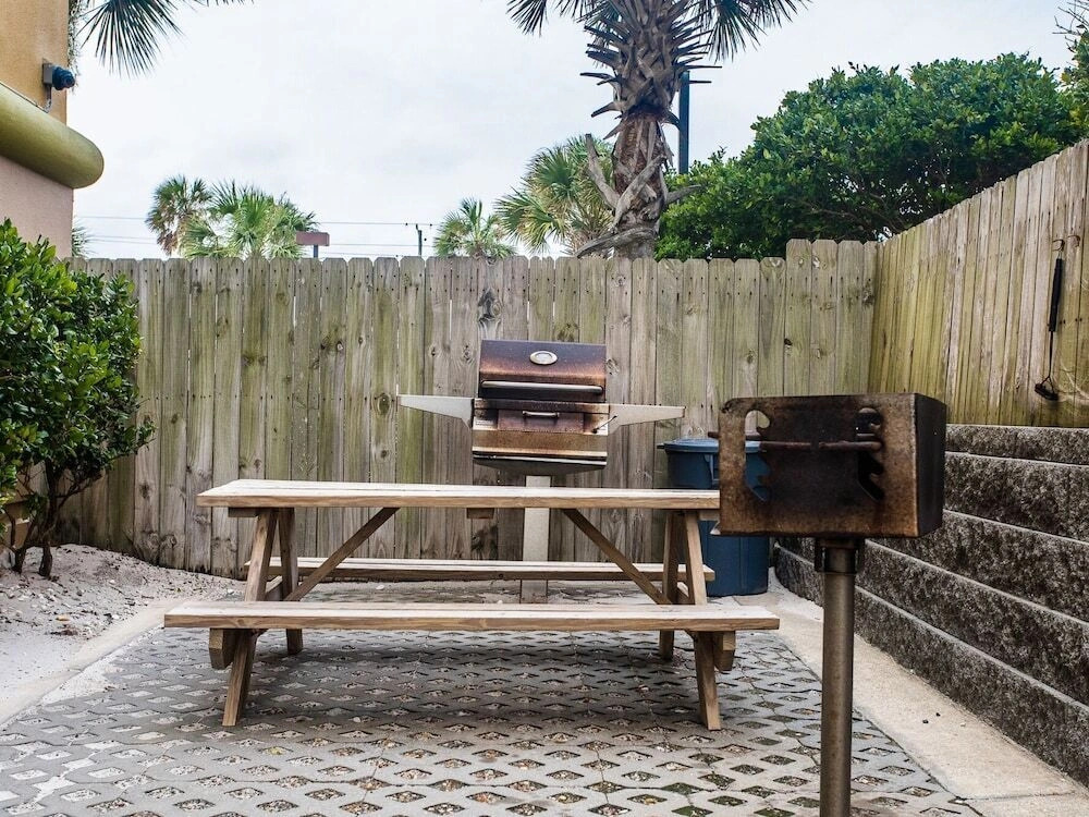 Sea Dunes - Wrap Around Balcony - 3 BR Condo - RJV 1515