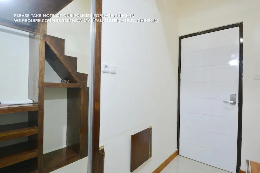 ZEN Rooms Basic Tanjung Duren Syariah