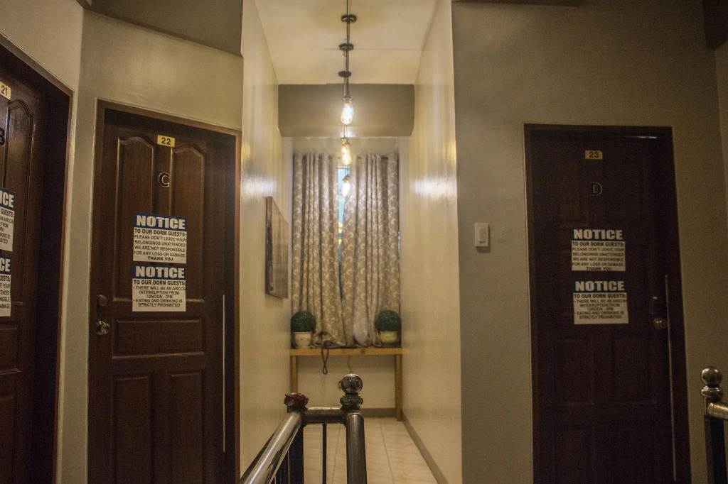 Bunks Hostel