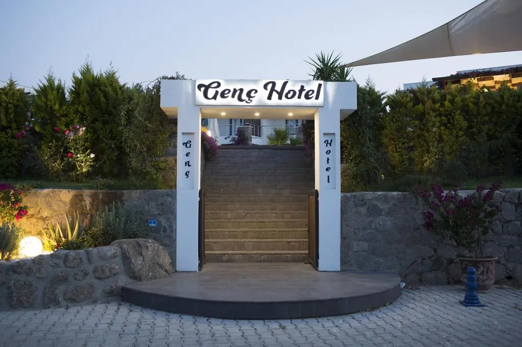 Genc Hotel