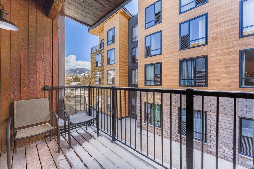 Skywalk Flats #203e By Summit County Mountain Retreats