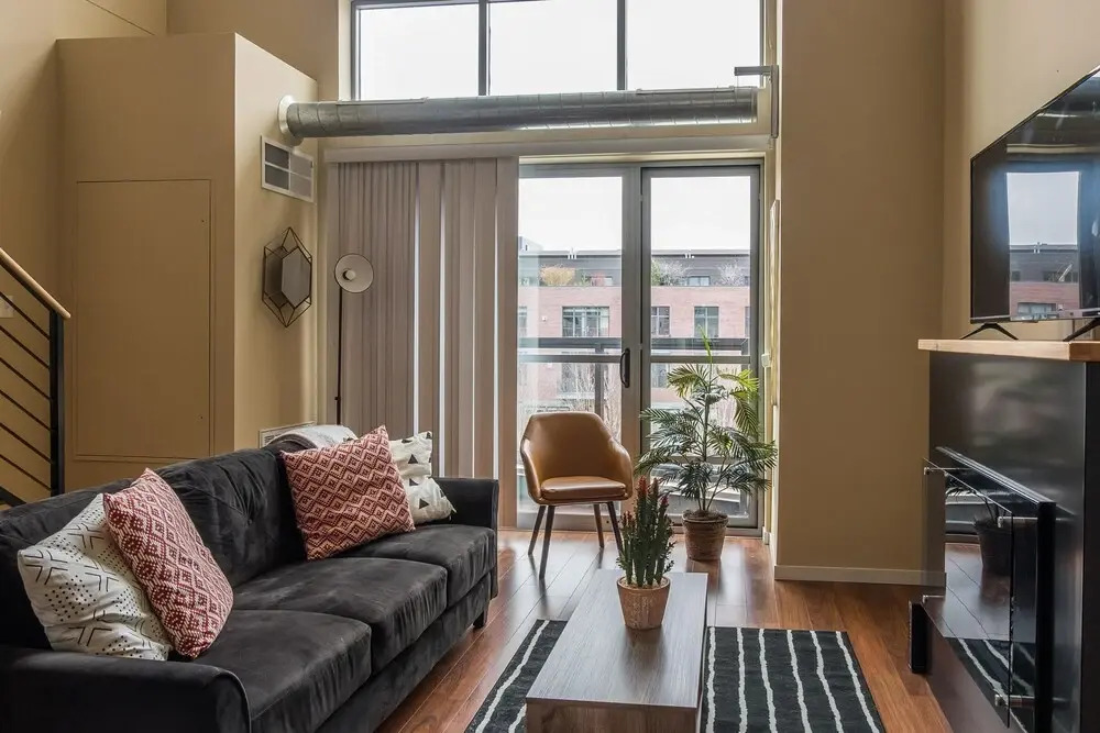 FRONTDESK 225 Portland Ave Mill District Downtown Apts