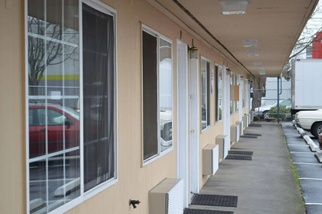 Columbus Motor Inn