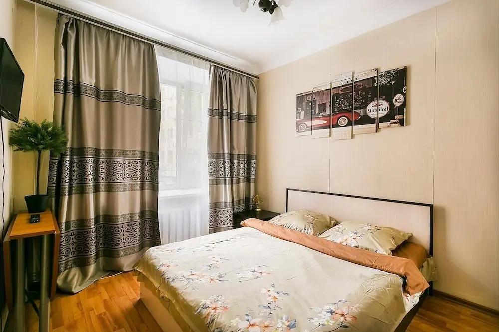 #LOVEAPART FAMILY Suite - Area THREE STATIONS 24-22