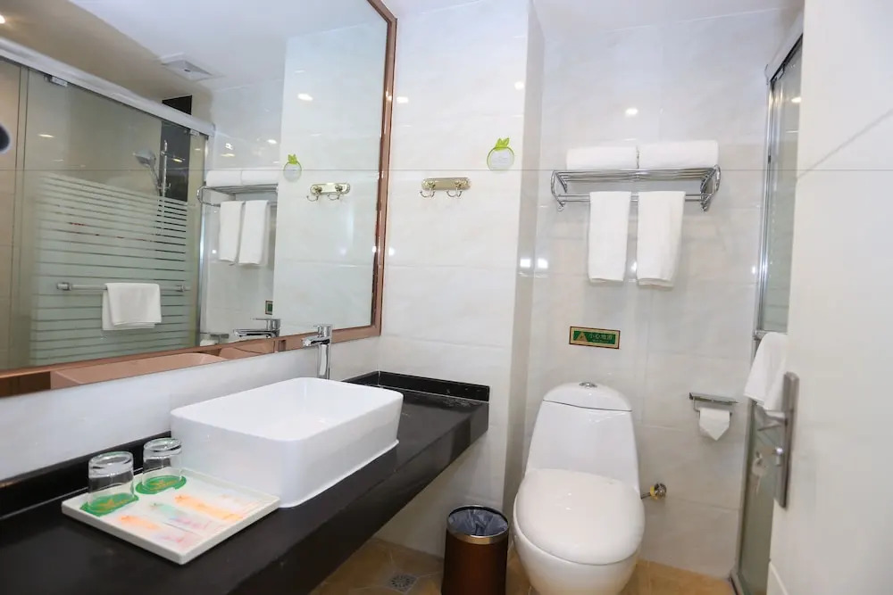 Qing Yuan Vienna Hotel - Yang Shan Branch