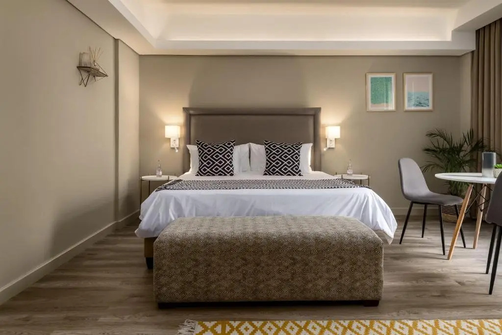 WINK Aparthotel Foreshore