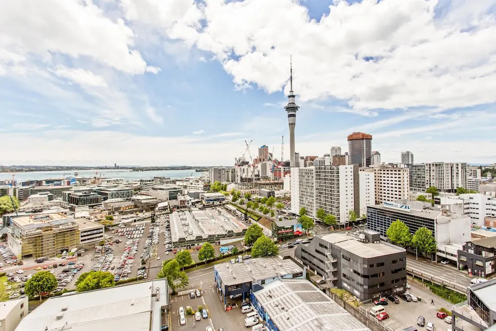Modern Harbour View Penthouse