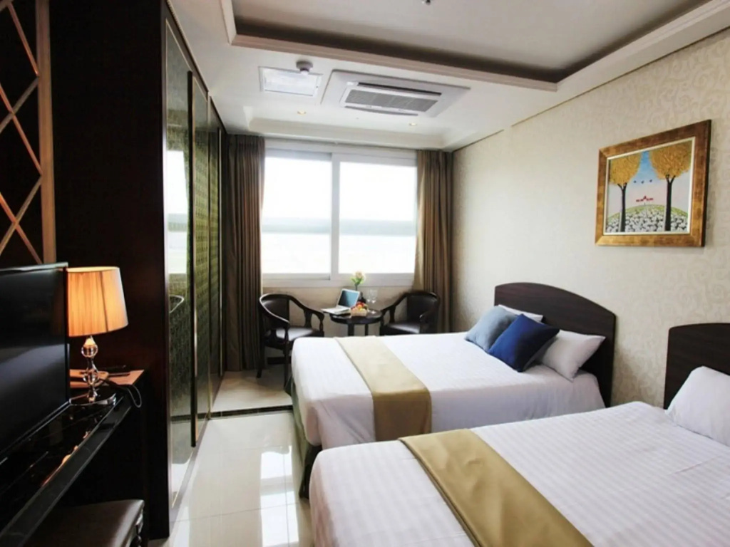 InterСity Seoul Hotel