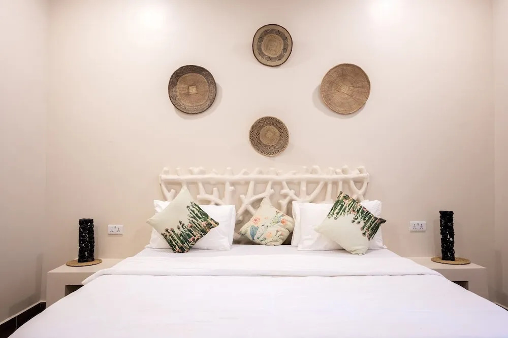 Rori Private Luxury Villas in Bwejuu