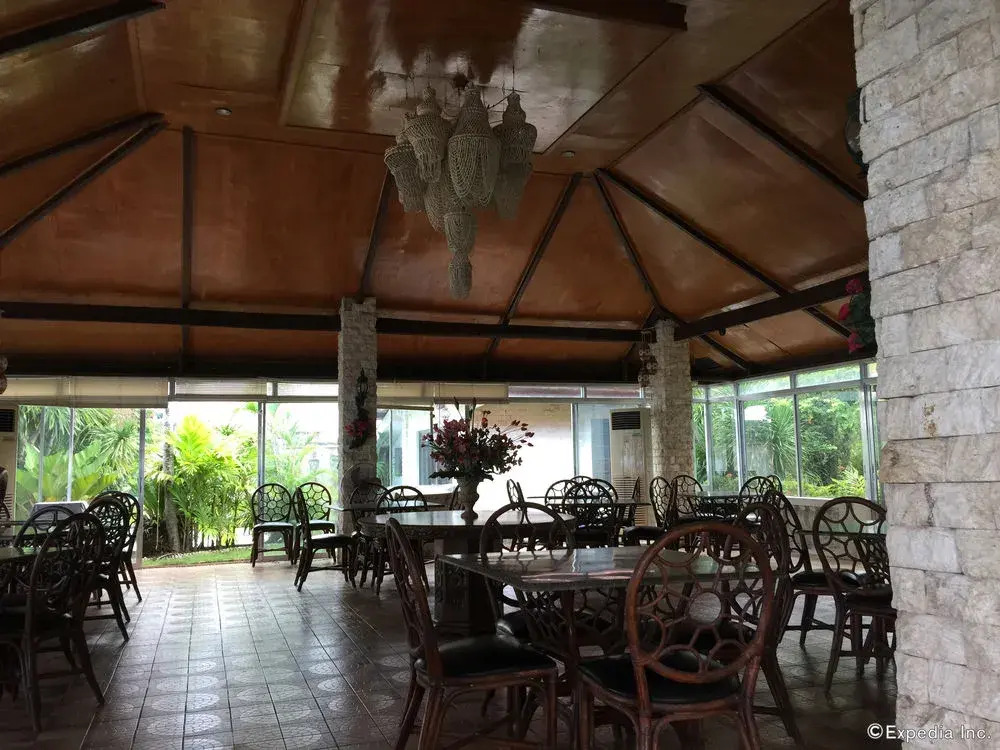 Olmans View Resort