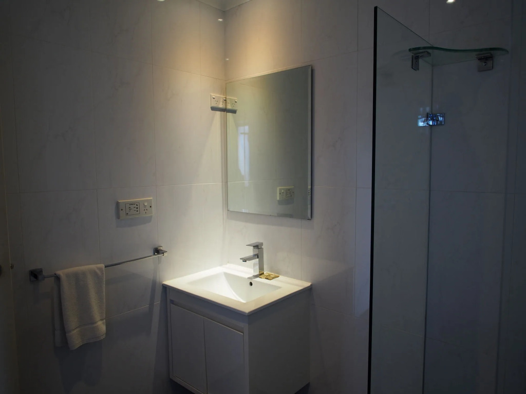 Garden Lodge Sydney Hotel