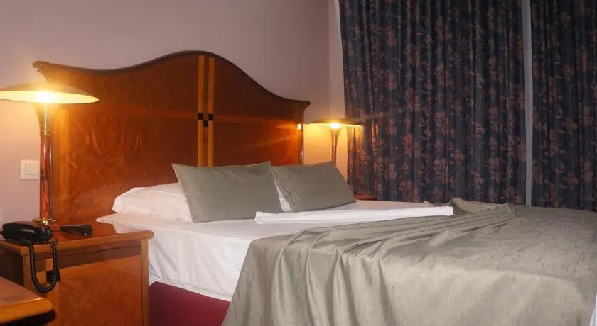 Sky Apart Hotel