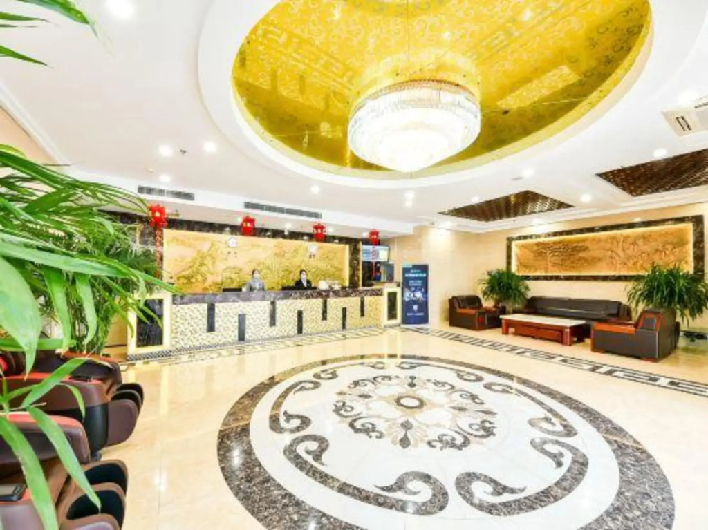 Huayi Hotel(Shijiazhuang Huai'an East Road)
