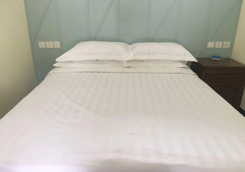 Renjoy Hotel Beijing Yonghe Temple Guijie Siheyuan