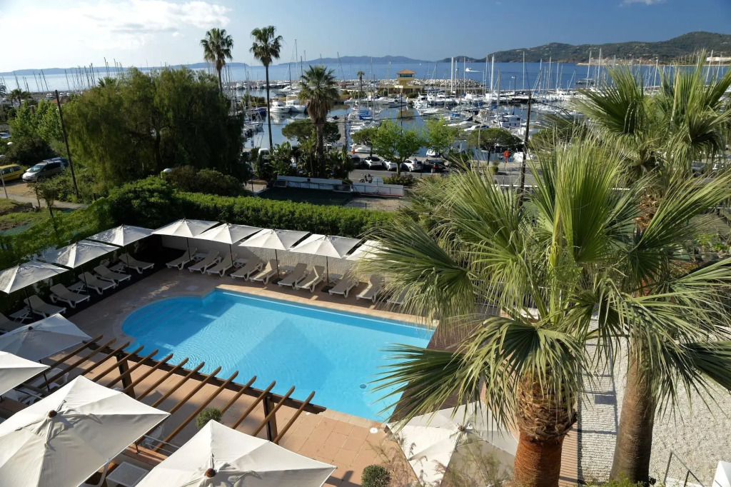 Auberge De La Calanque