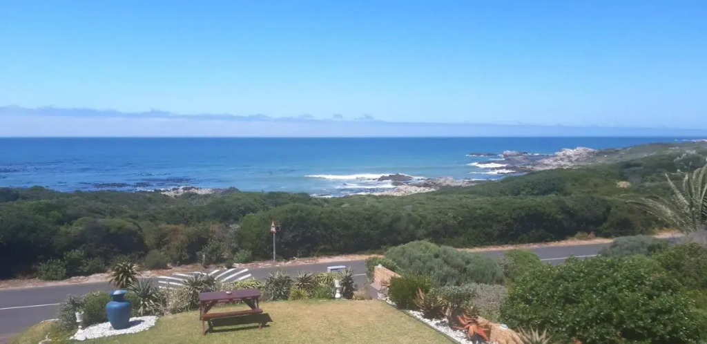 Zeezicht Ocean-front Guest Suite