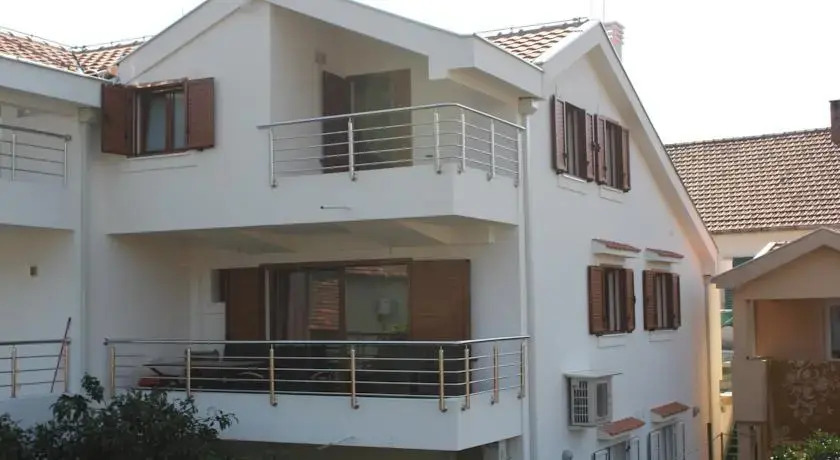 Studios Mavis