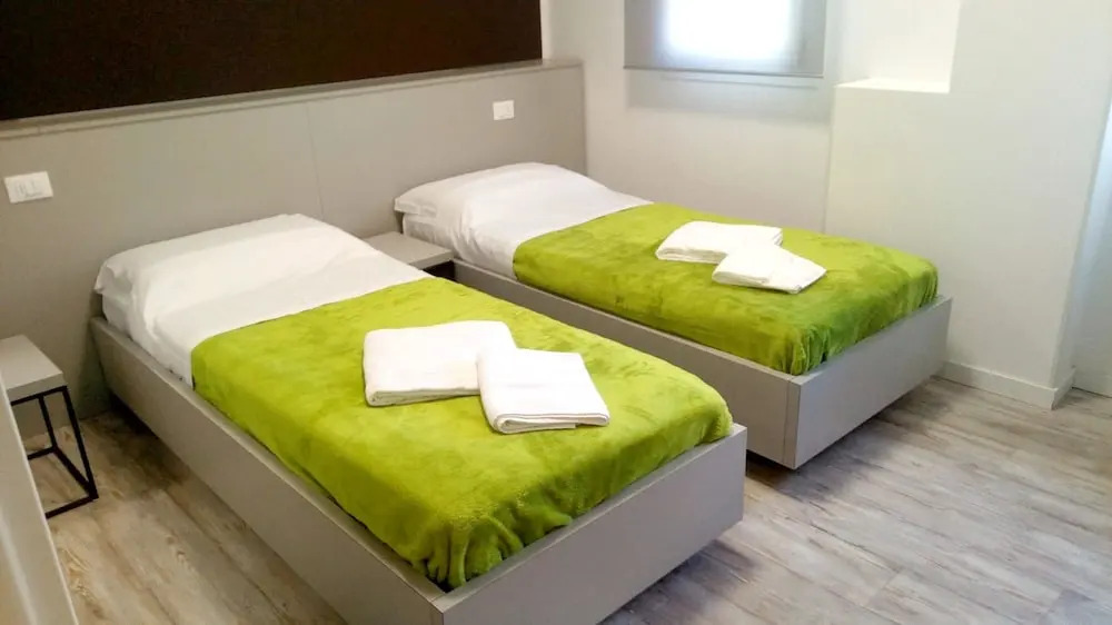 Studio in Mestre, Venezia, With Wifi - 40 km From the Beach
