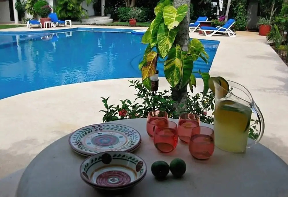 Beach Casa de Canciones Playacar - 2 Br Condo