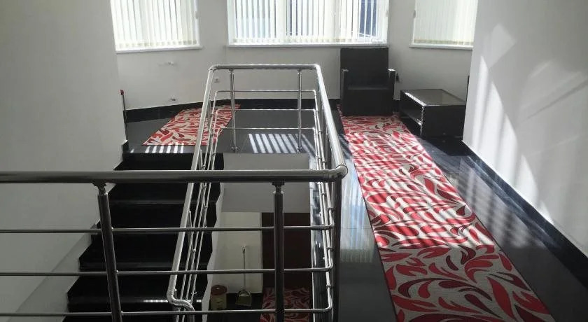 Ossanna Hotel