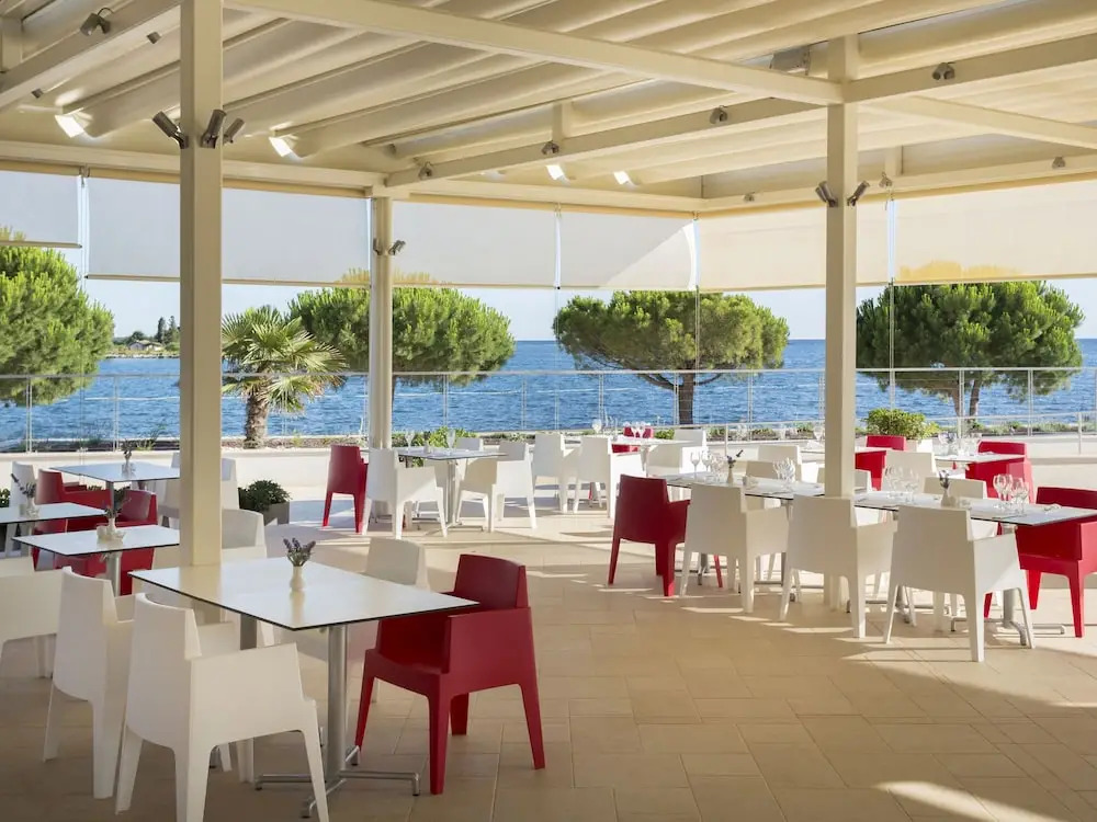 Comfortable Holiday Home With a Terrace, 3 km. From Rovinj