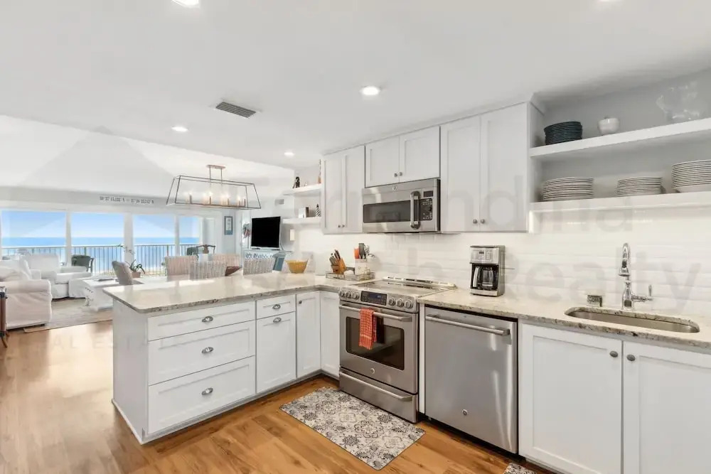 444 Amelia By The Sea 3 Bedroom Condo