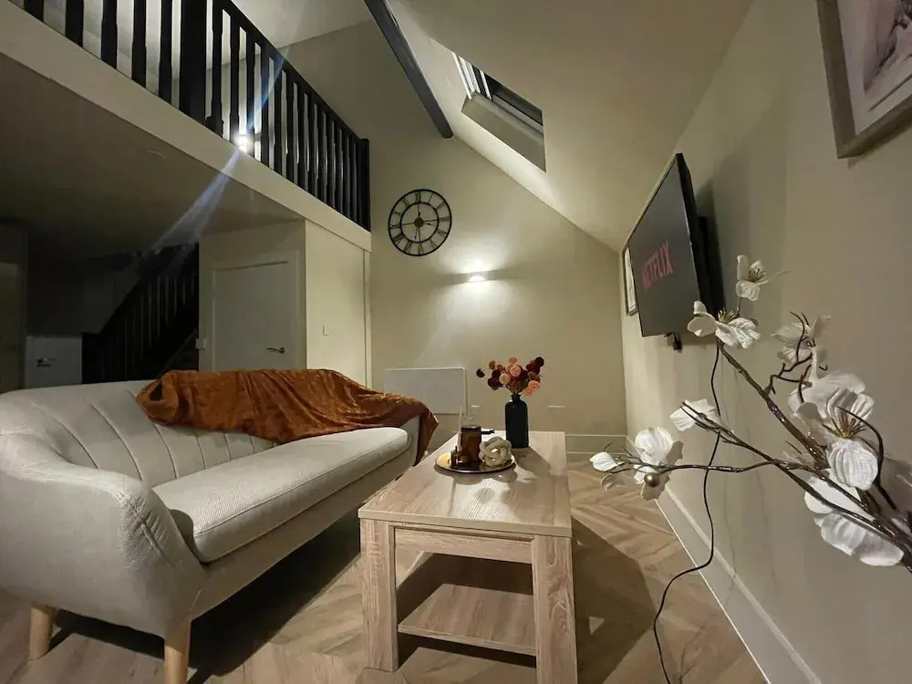 Chic Apartment on The Headrow, Leeds