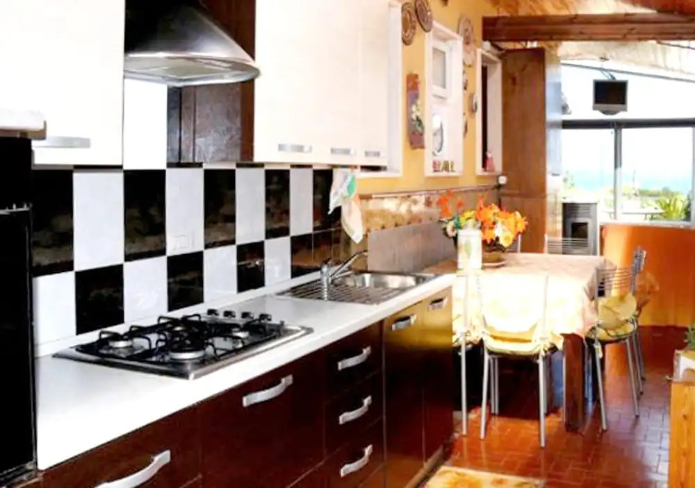 Apartment With 2 Bedrooms in Piano di Sorrento, With Wonderful sea Vie