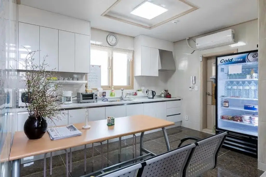 Hub Guest House