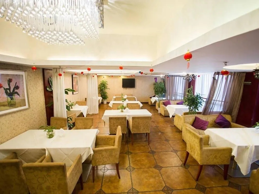 Chengdu Kinfu Center Hotel
