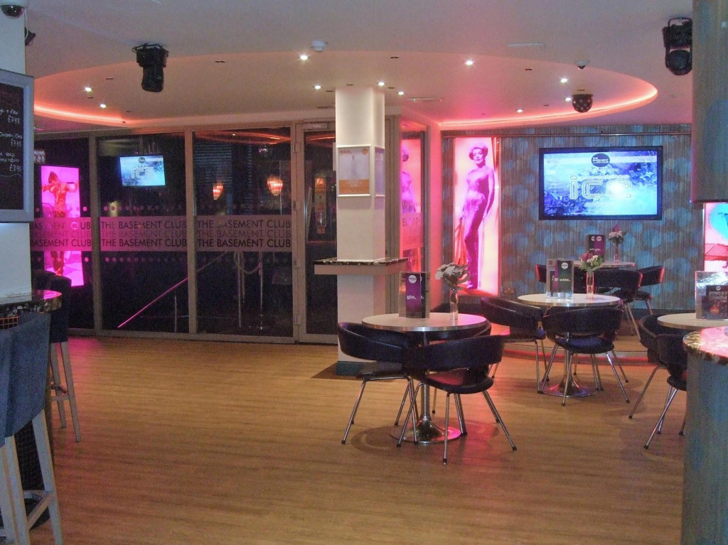 Legends Hotel