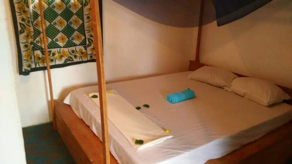 Tuna Lodge