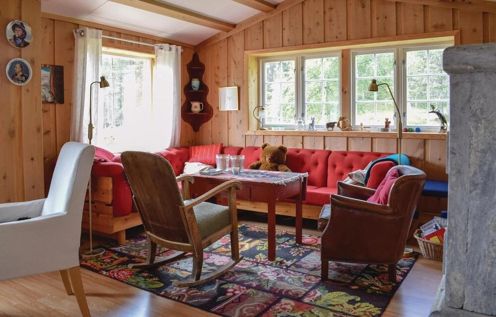 Beautiful Home In Heidal