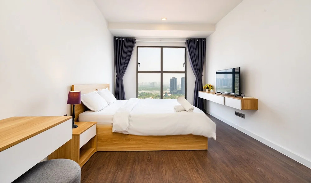 Vera Apartments Saigon Royal Residence