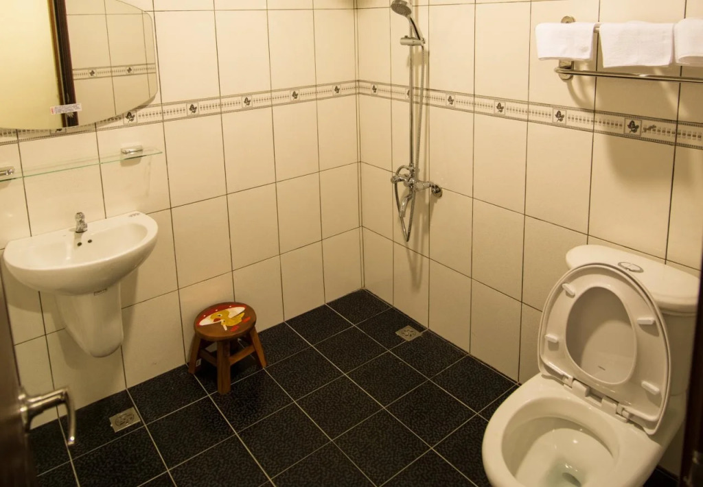 168 Inn Puli