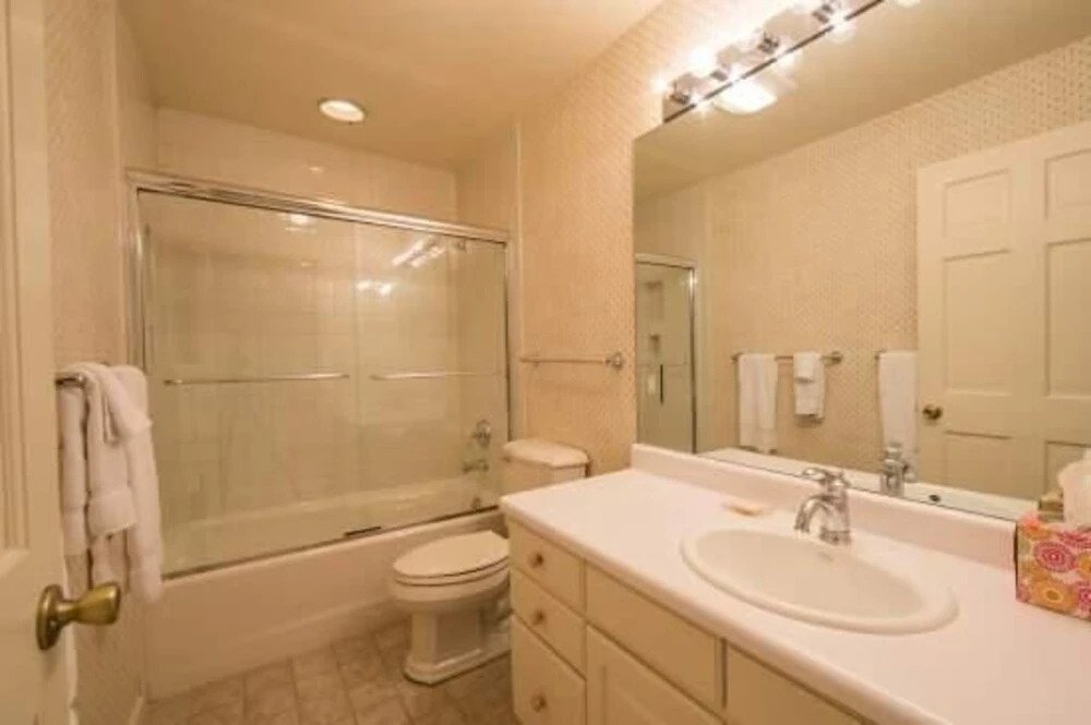 Texas Townhome Condos - 3 Minutes Walk to Gondola by RedAwning