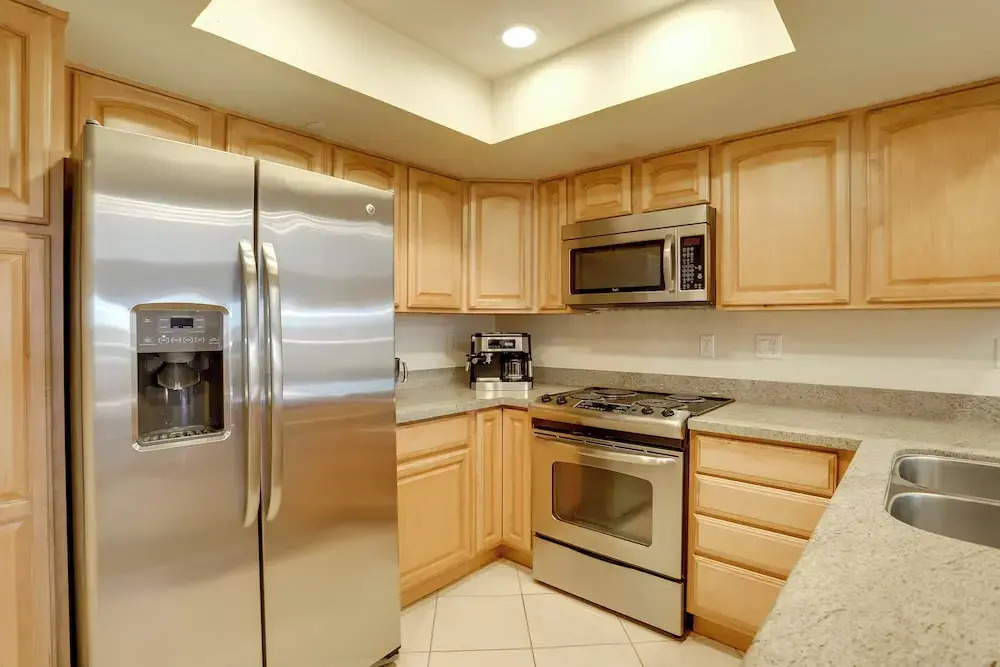 Resort Amenities: Updated Palm Springs Villa